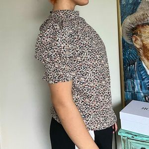 Floral print blouse, size Small. No stretch.